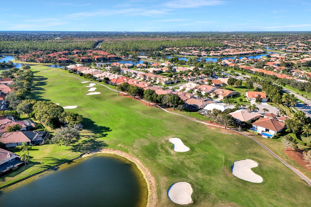 6679 Castlelawn Pl, Naples, FL 34113