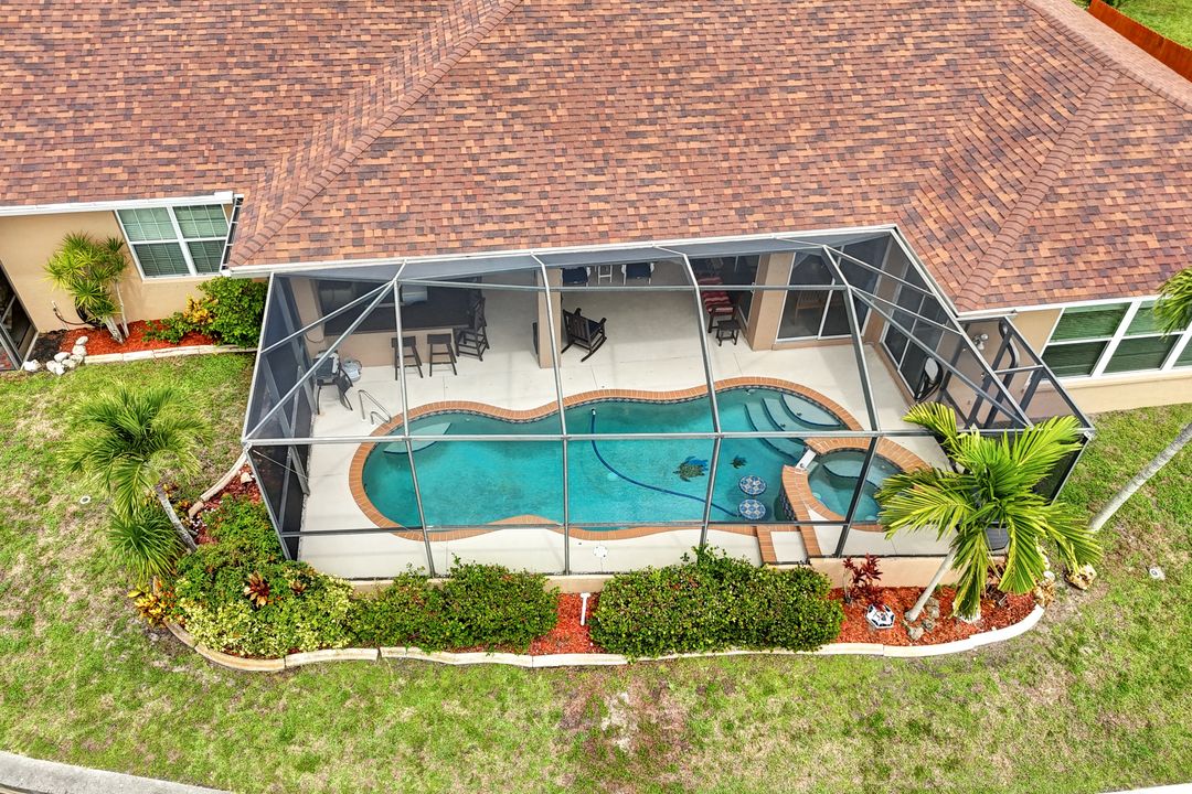 2118 SE 18th Ave, Cape Coral, FL 33990