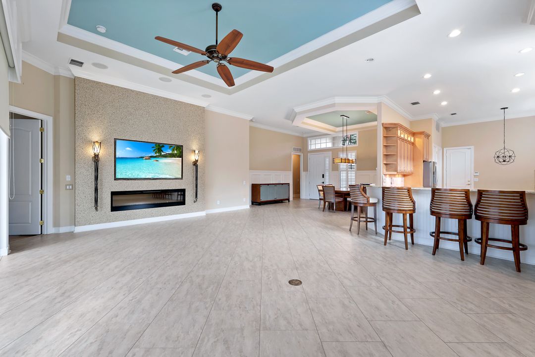 28625 Pienza Ct, Bonita Springs, FL 34135