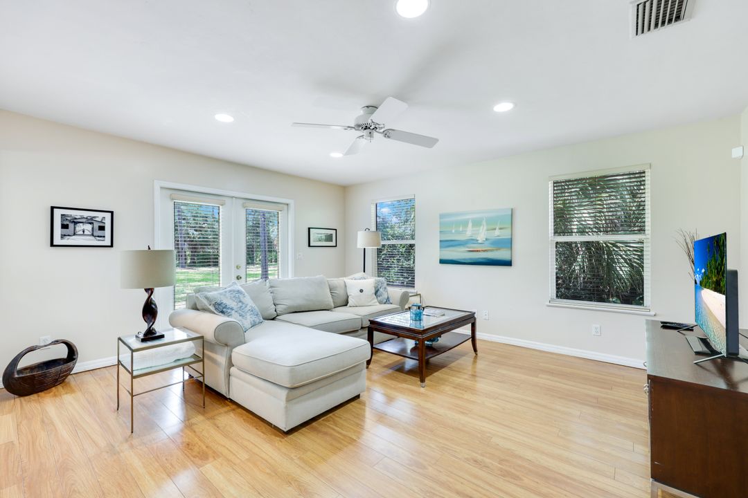 131 Cajeput Dr, Naples, FL 34108