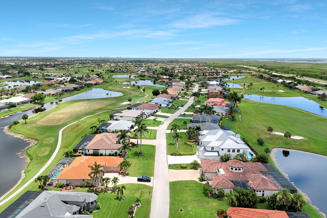 11929 Princess Grace Ct, Cape Coral, FL 33991