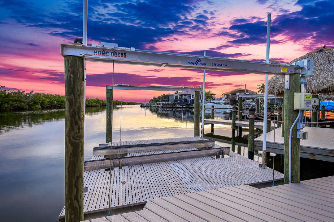5826 Shell Cove Drive, Cape Coral, FL 33914