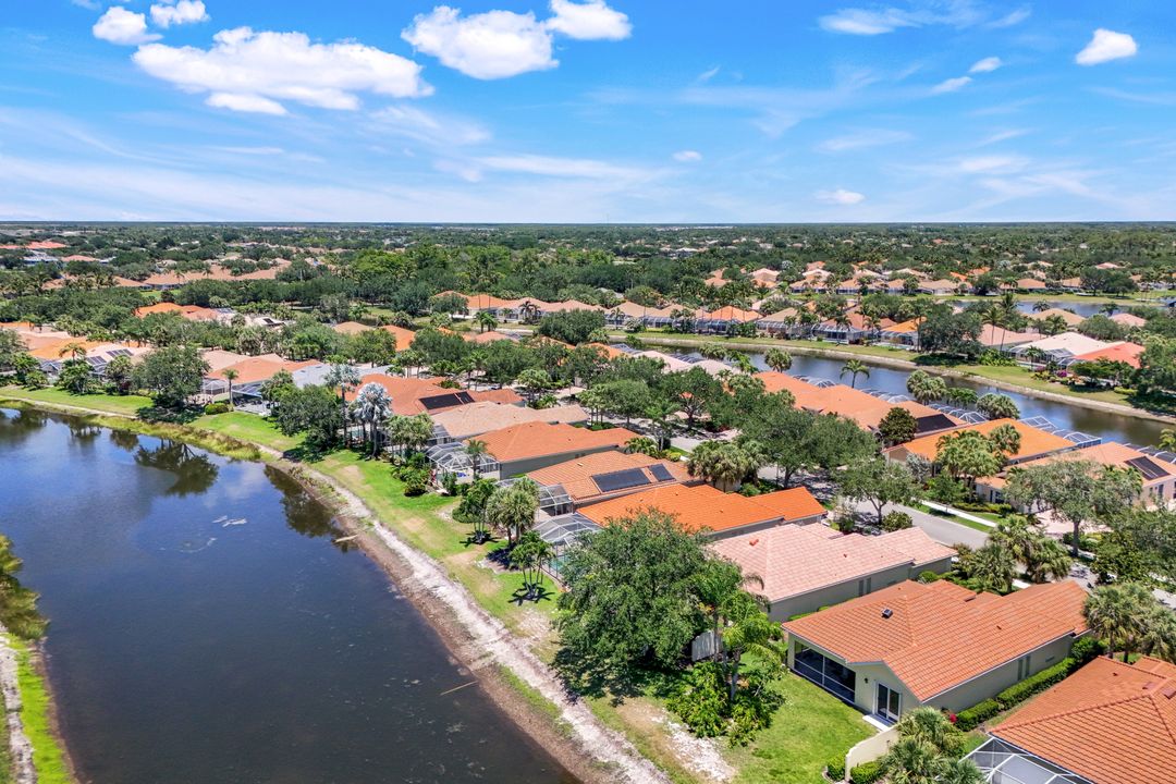 4479 Prescott Ln, Naples, FL 34119