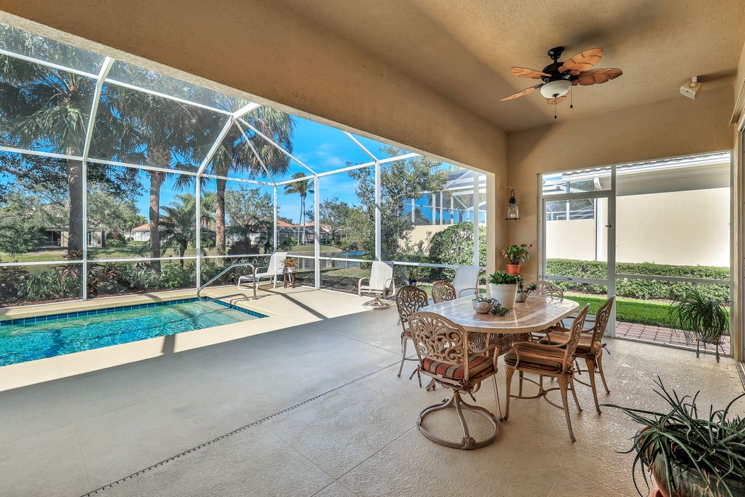 2914 Gilford Way, Naples, FL 34119
