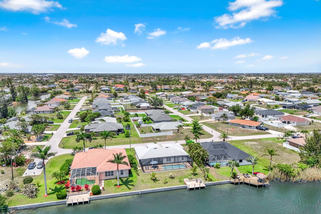 406 SW 28th St, Cape Coral, FL 33914