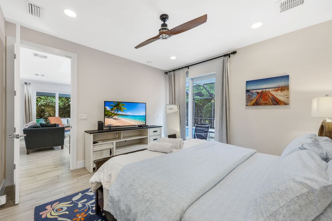 109 W Hilo St, Naples, FL 34113