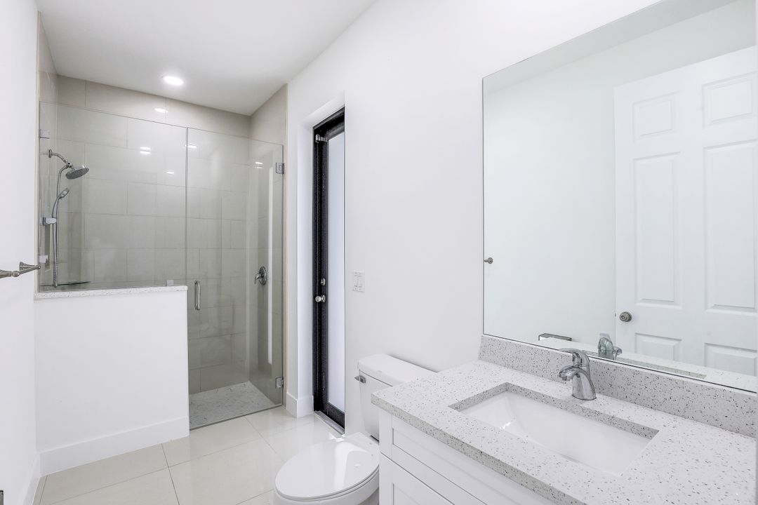 420 SW 31st Pl, Cape Coral, FL 33991