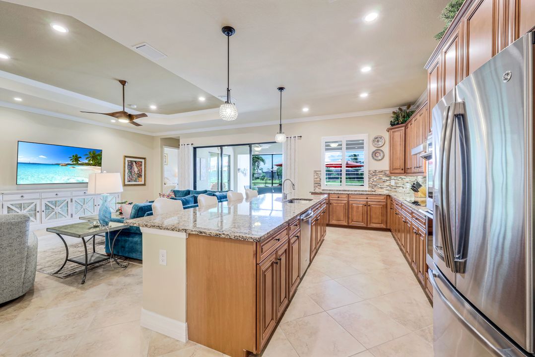 28102 Edenderry Ct, Bonita Springs, FL 34135
