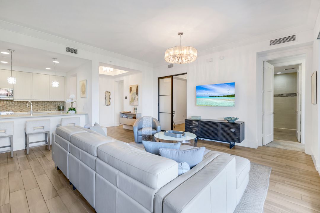 1035 3rd Ave S #305, Naples, FL 34102