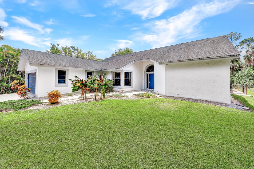 4530 13th Ave SW, Naples, FL 34116