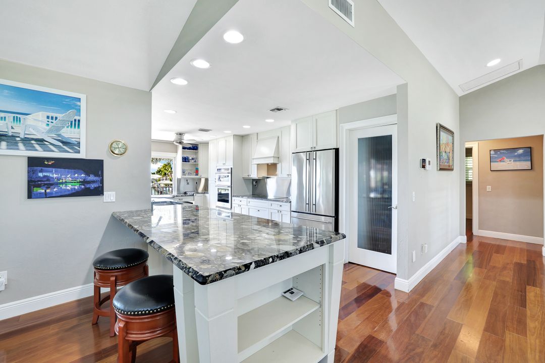 610 Partridge Ct, Marco Island, FL 34145