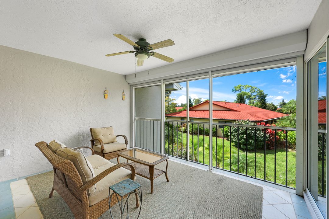 4261 Shetland Ct #205, Naples, FL 34112