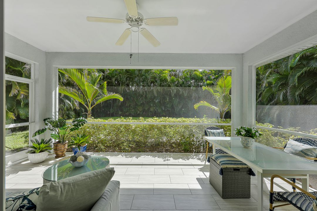 3892 14th St N, Naples, FL 34103