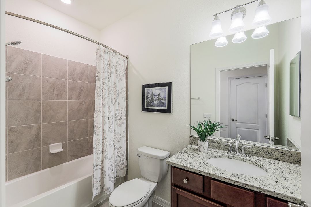 2214 Cara Cara Way, Naples, FL 34120