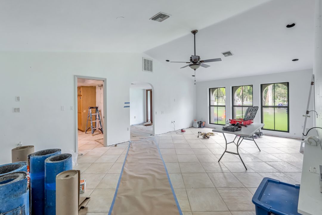 17451 Oak Creek Rd, Alva, FL 33920