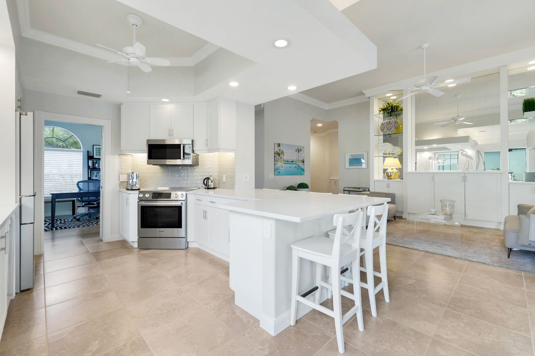 7063 Toscana Ct, Naples, FL 34114