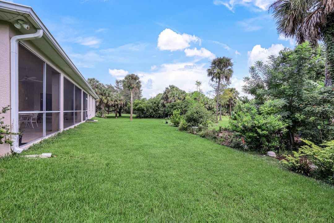 220 13th St SW, Naples, FL 34117