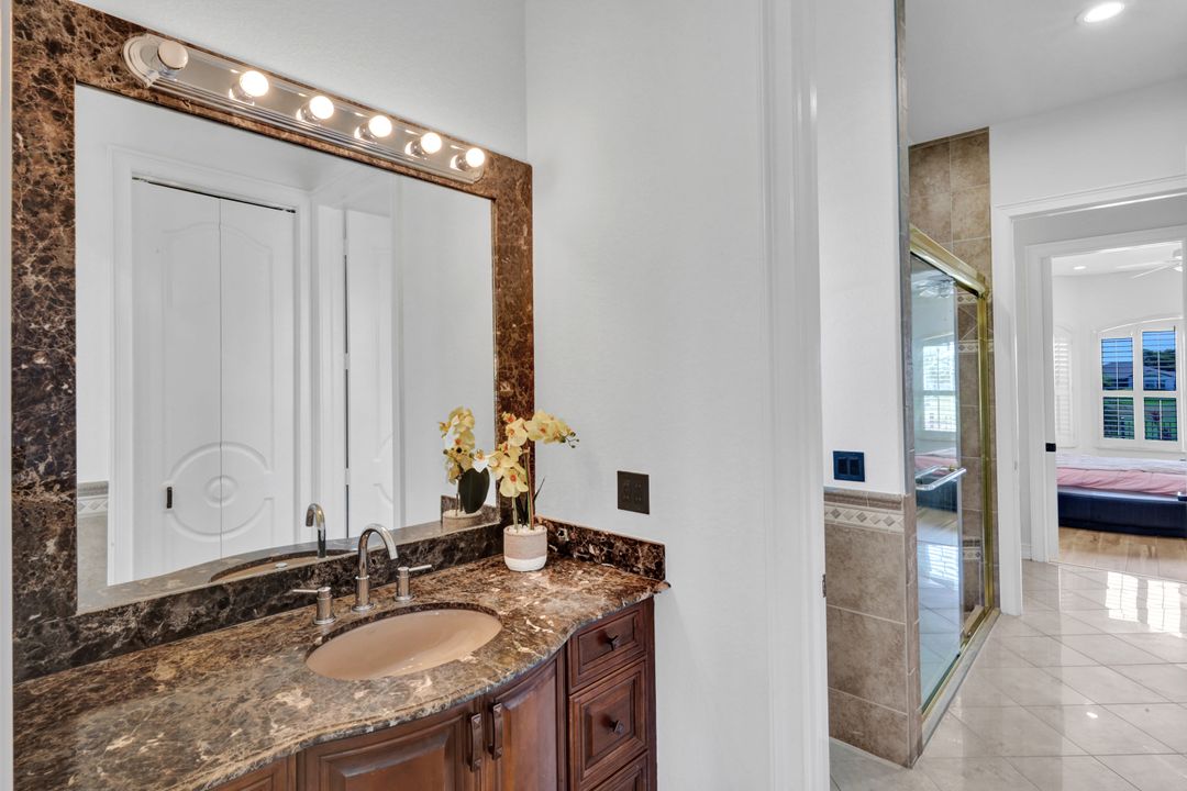 11929 Princess Grace Ct, Cape Coral, FL 33991