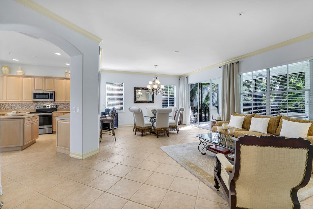 2626 Bolero Dr, Naples, FL 34109