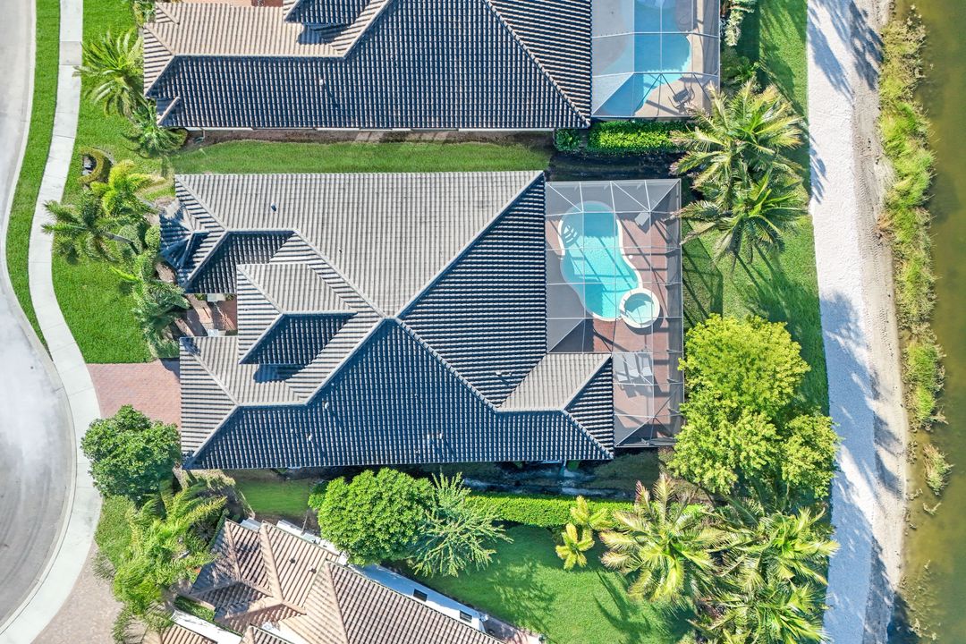 4549 Azalea Dr, Naples, FL 34119