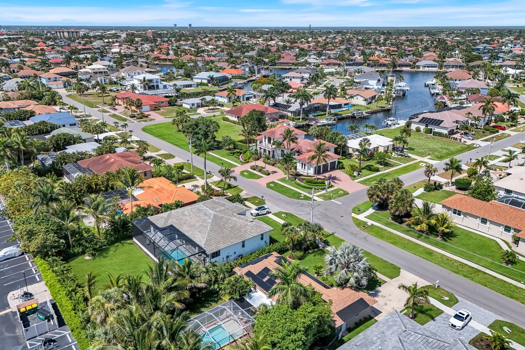 130 Greenbrier St, Marco Island, FL 34145