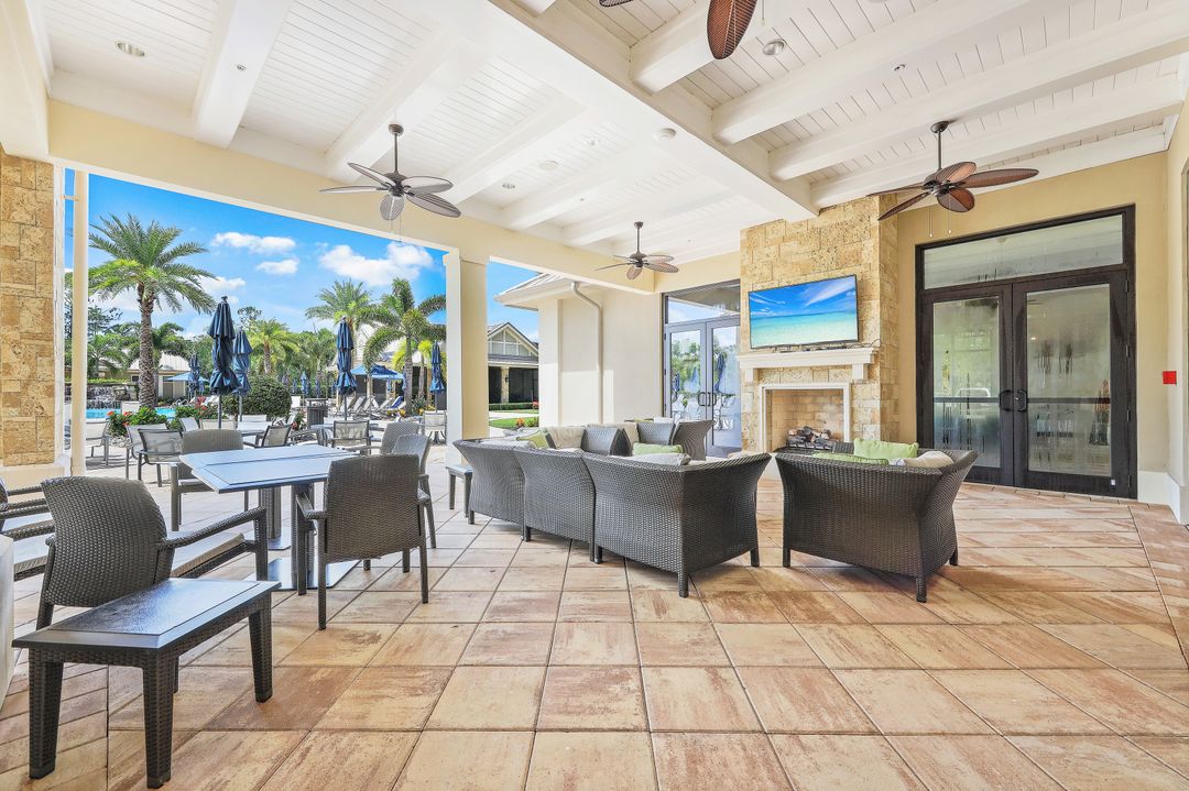 7408 Winding Cypress Dr, Naples, FL 34114