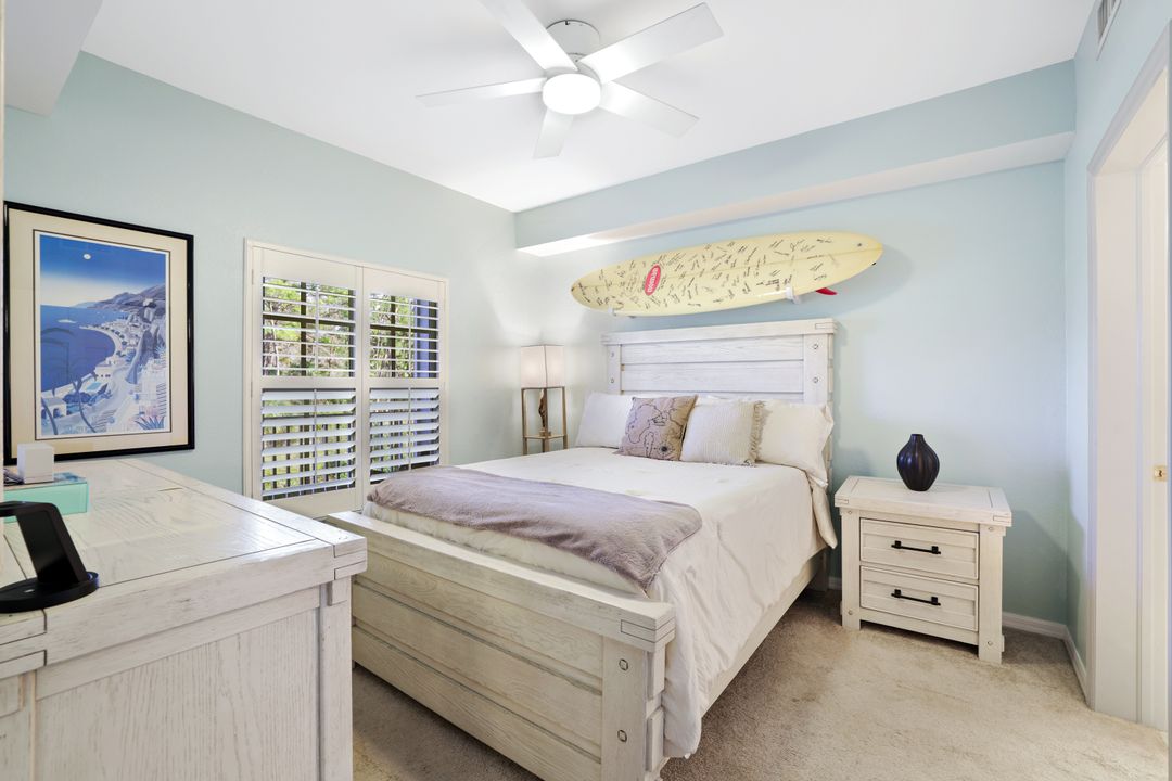 4455 Botanical Pl Cir #204, Naples, FL 34112