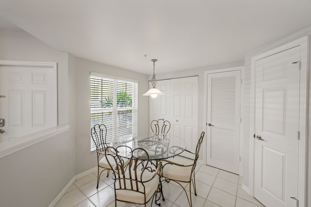 5035 Cedar Springs Dr #103, Naples, FL 34110