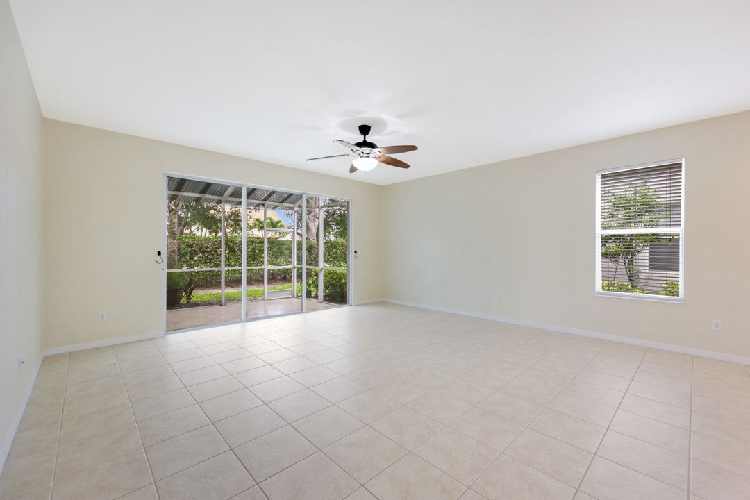 16162 Ravina Way #65, Naples, FL 34110