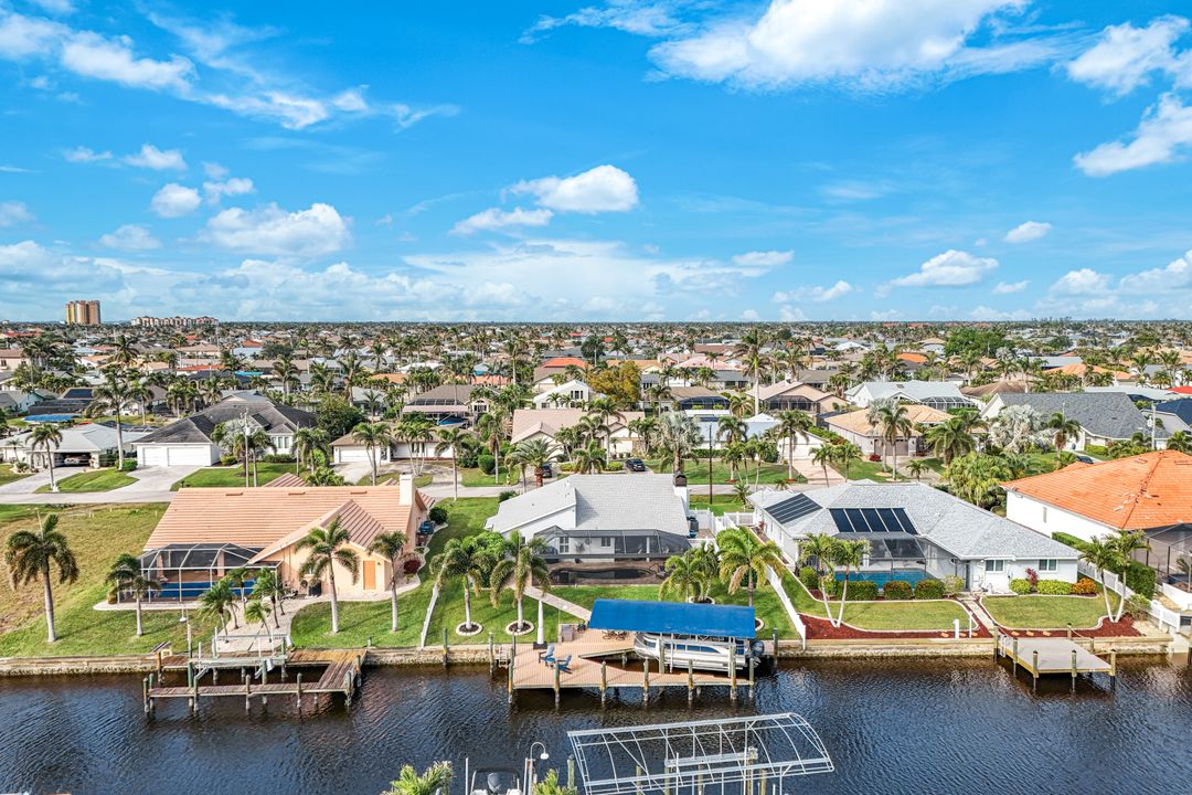 5313 SW 8th Ct, Cape Coral, FL 33914