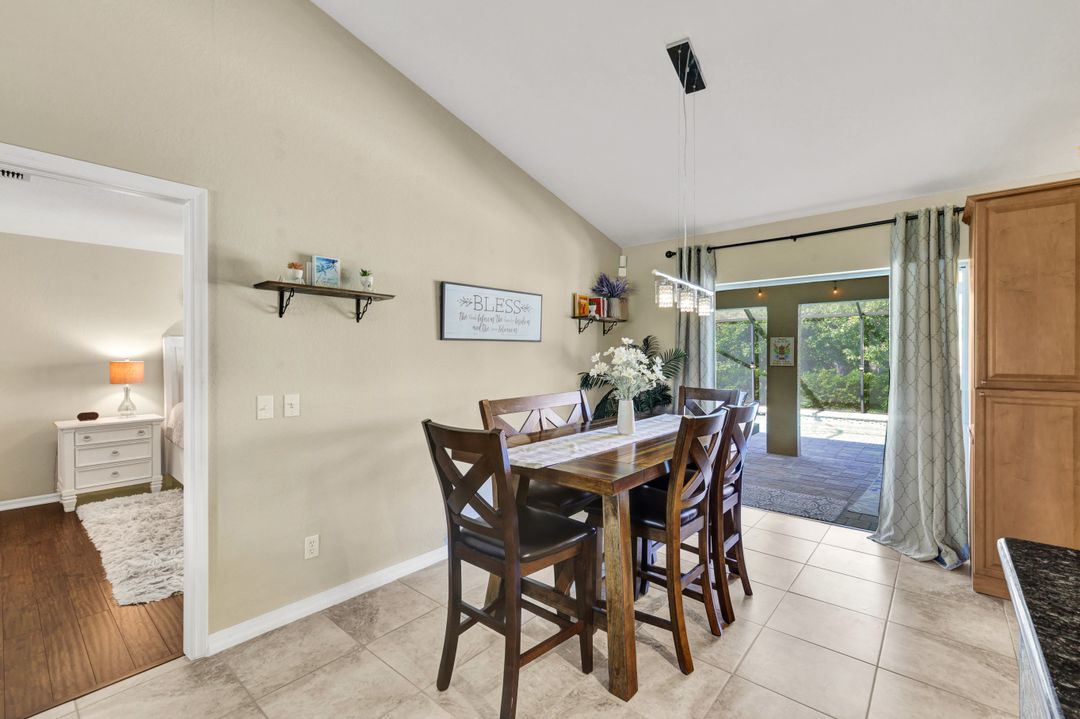 3722 SW 20th Pl, Cape Coral, FL 33914