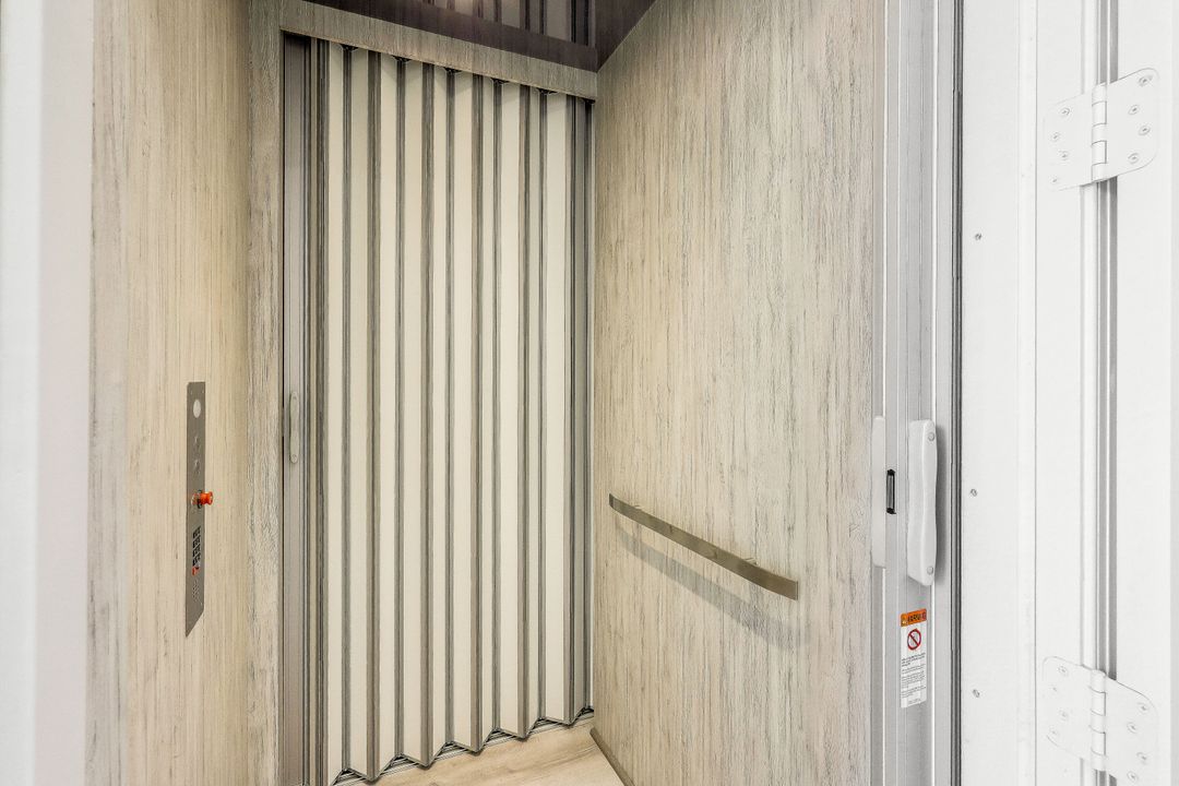 350 Gumbo Limbo Ln, Marco Island, FL 34145