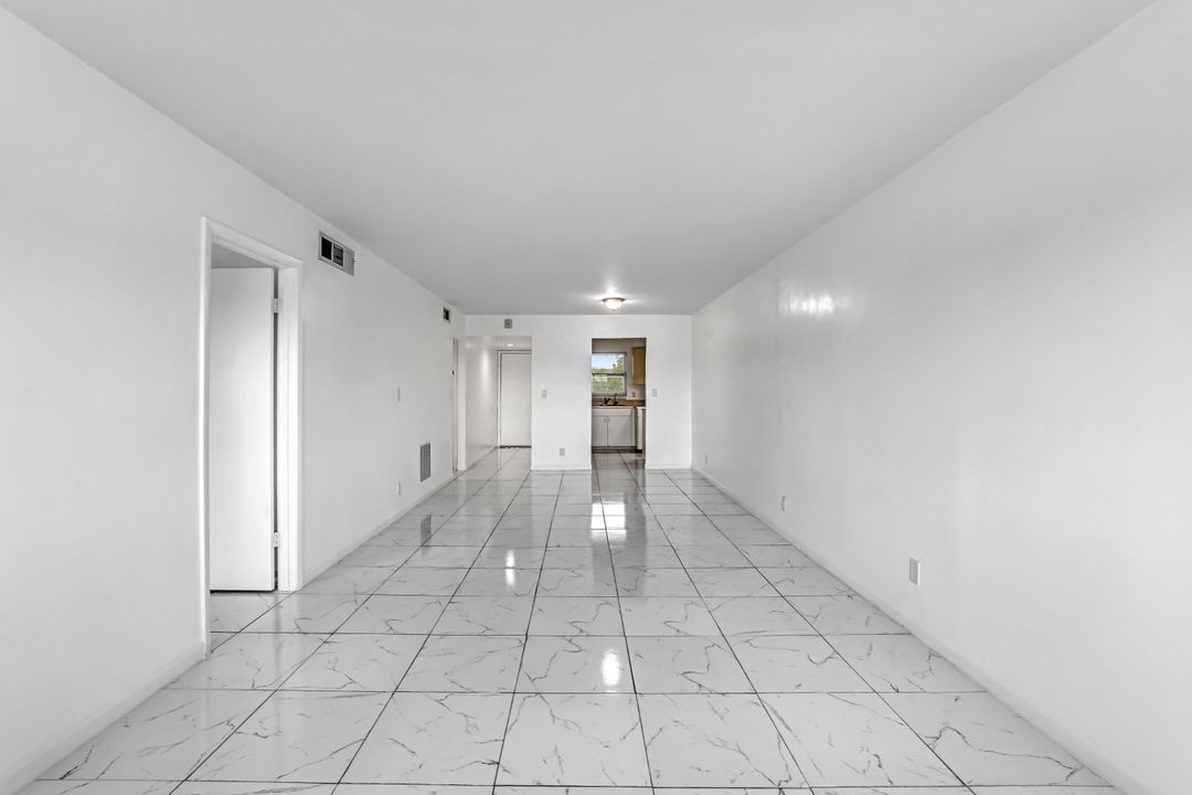 1000 Manatee Rd #A-306, Naples, FL 34114