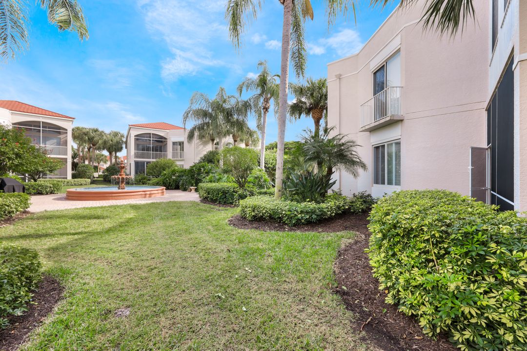 1550 Clermont Dr  #E-101, Naples, FL 34109