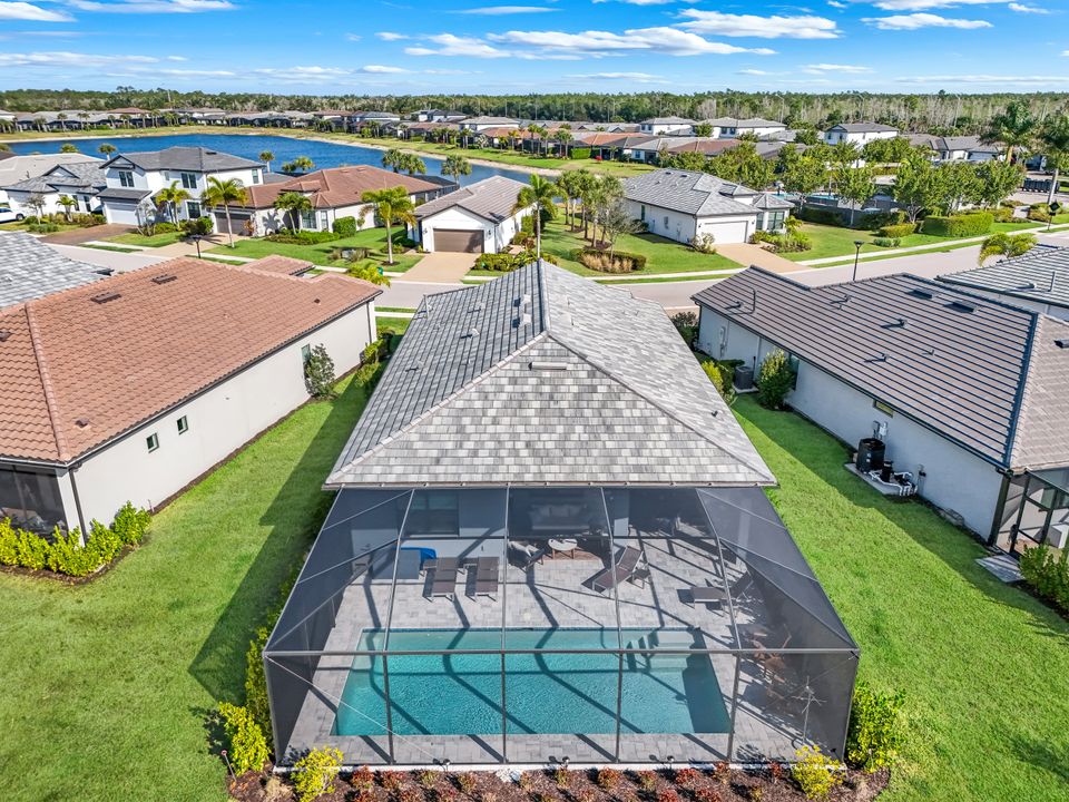 1944 Yellowfin Cir, Naples, FL 34114