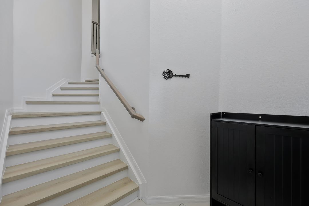 9210 Belleza Way #204, Fort Myers, FL 33908