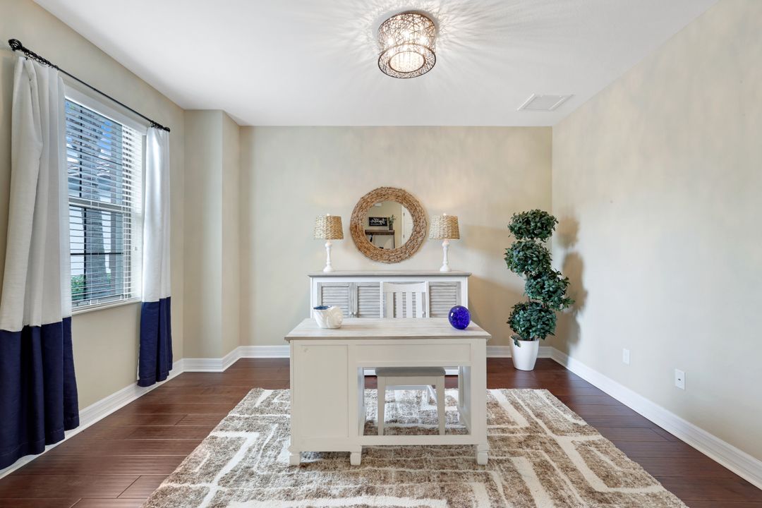 17450 Galway Run, Bonita Springs, FL 34135