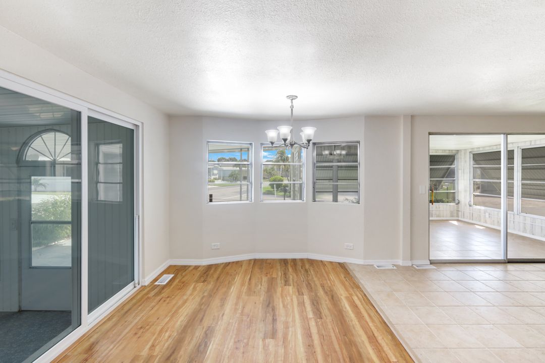 274 Yorkshire Ave, Fort Myers, FL 33908