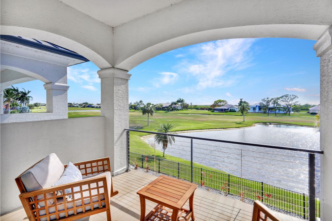 11929 Princess Grace Ct, Cape Coral, FL 33991