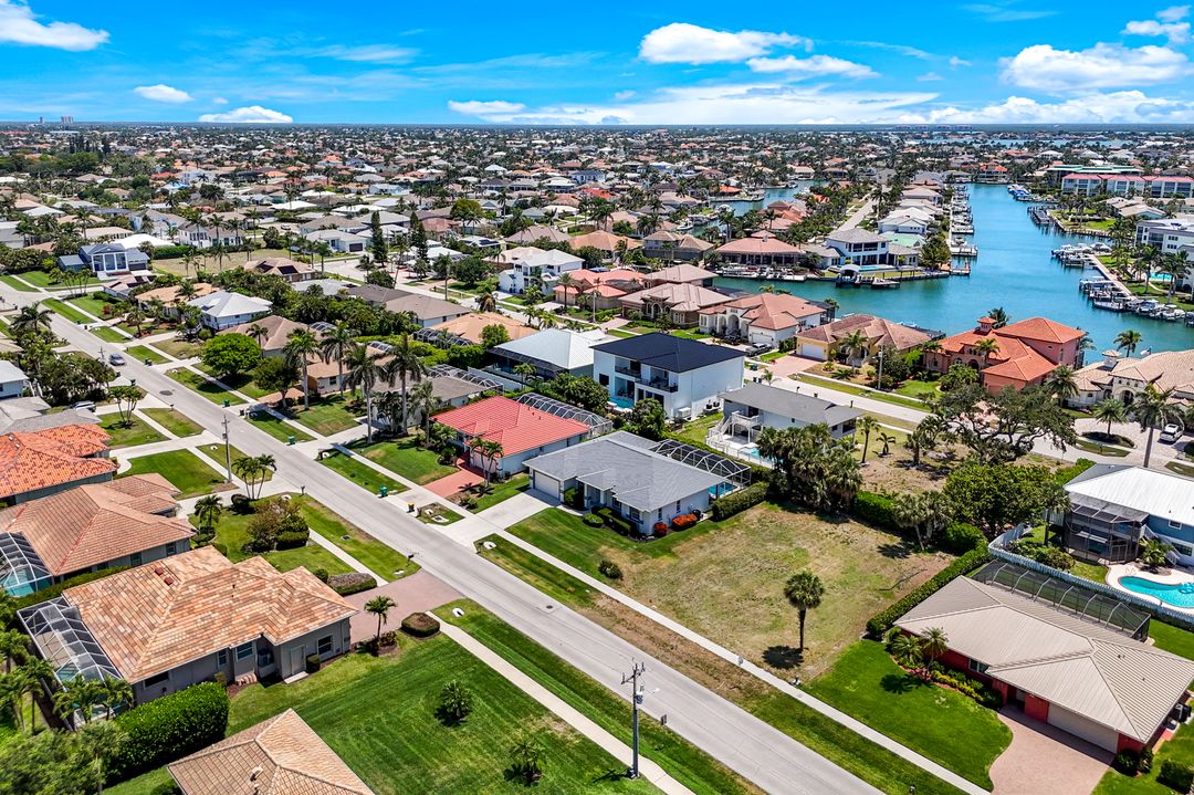 873 Seagrape Dr, Marco Island, FL 34145