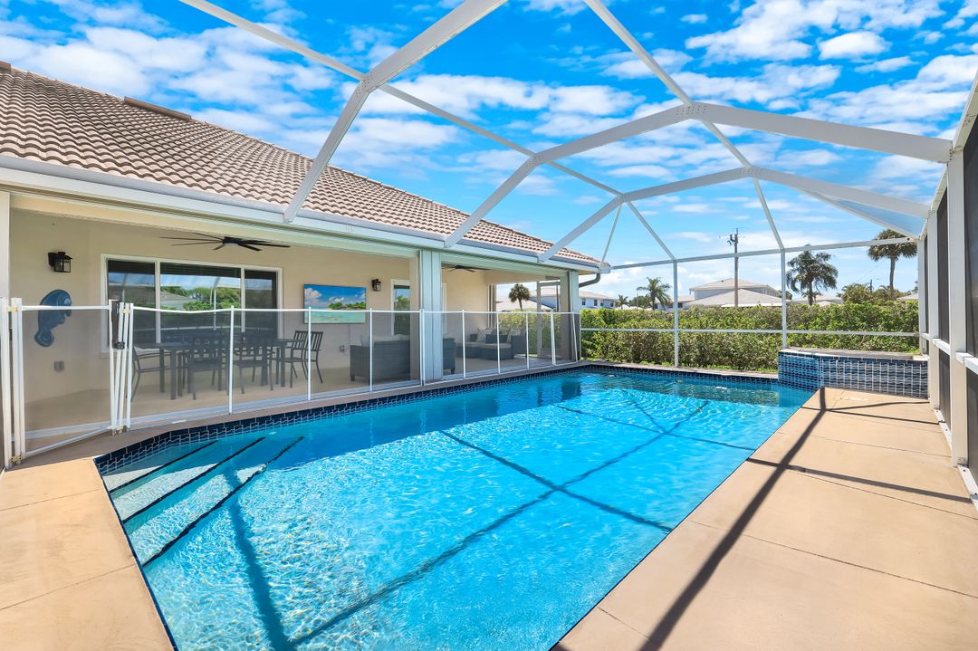 1390 Wayne Ave, Marco Island, FL 34145