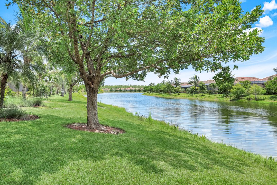 28087 Kerry Ct, Bonita Springs, FL 34135