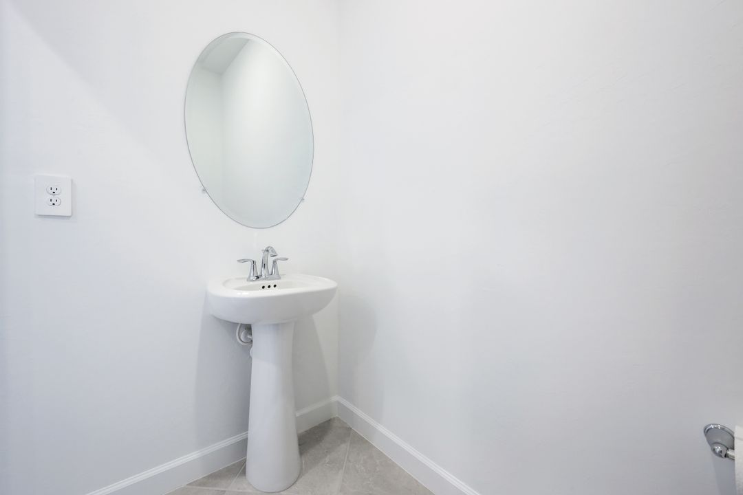 14273 Pine Lodge Ln, Fort Myers, FL 33913