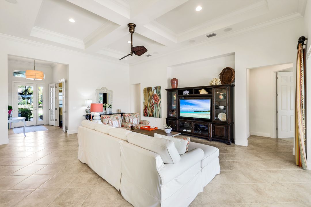 9327 Marble Stone Dr, Naples, FL 34120