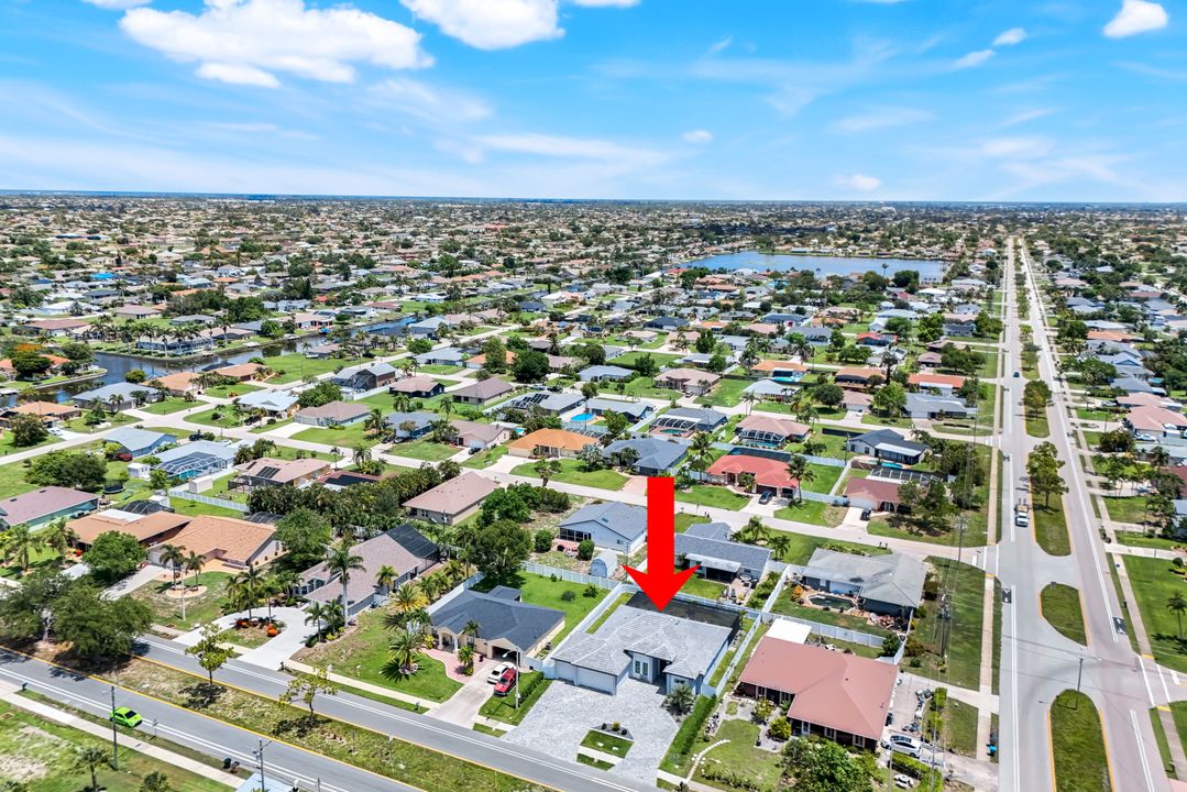 405 Mohawk Pkwy, Cape Coral, FL 33914