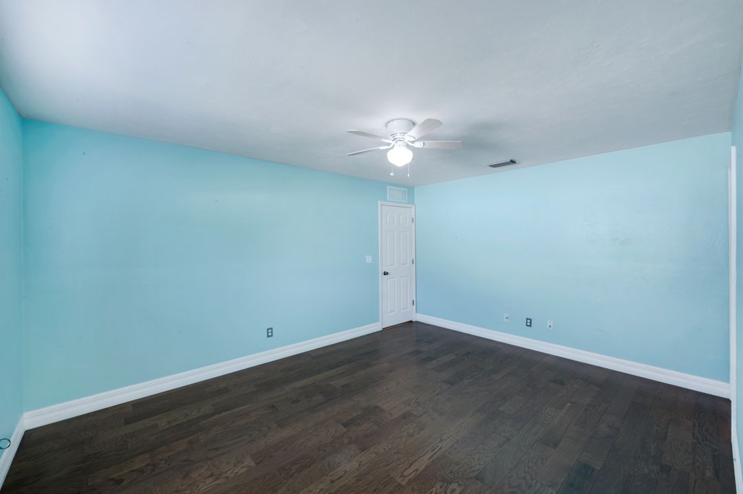 322 SE 17th St, Cape Coral, FL 33990