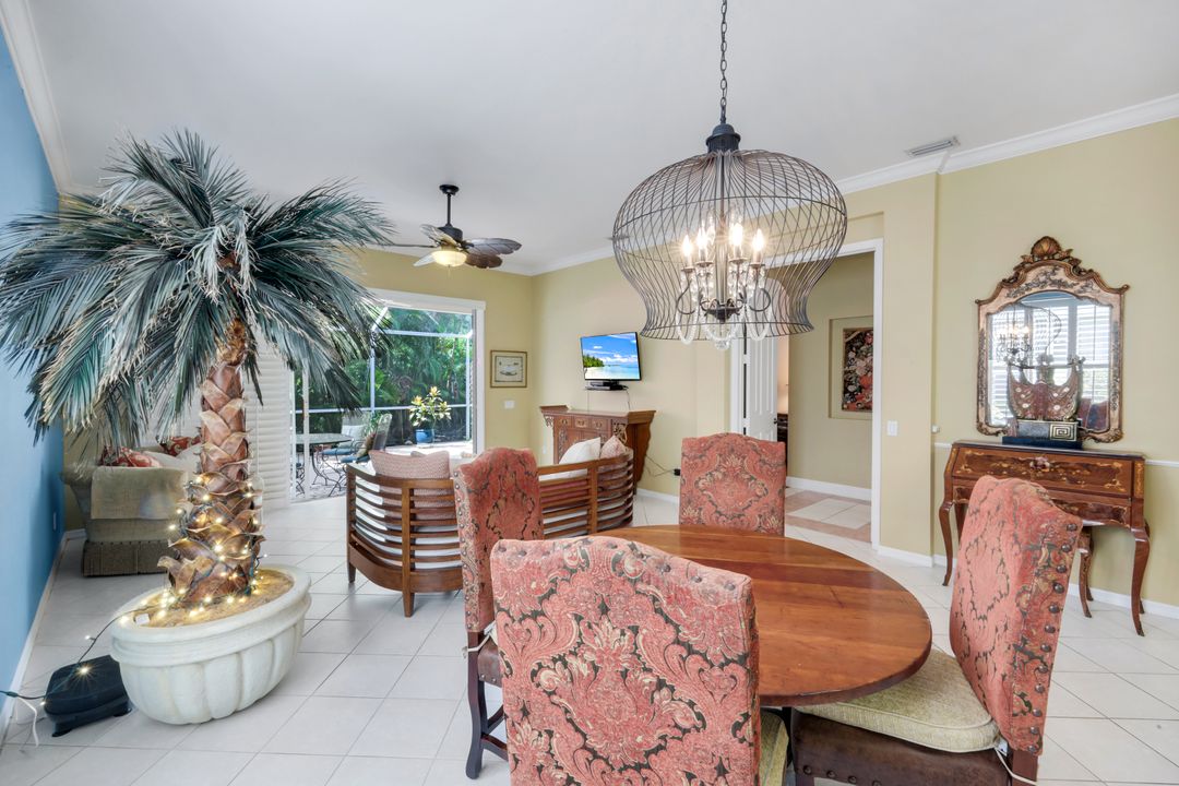 1814 Leamington Ln, Naples, FL 34109
