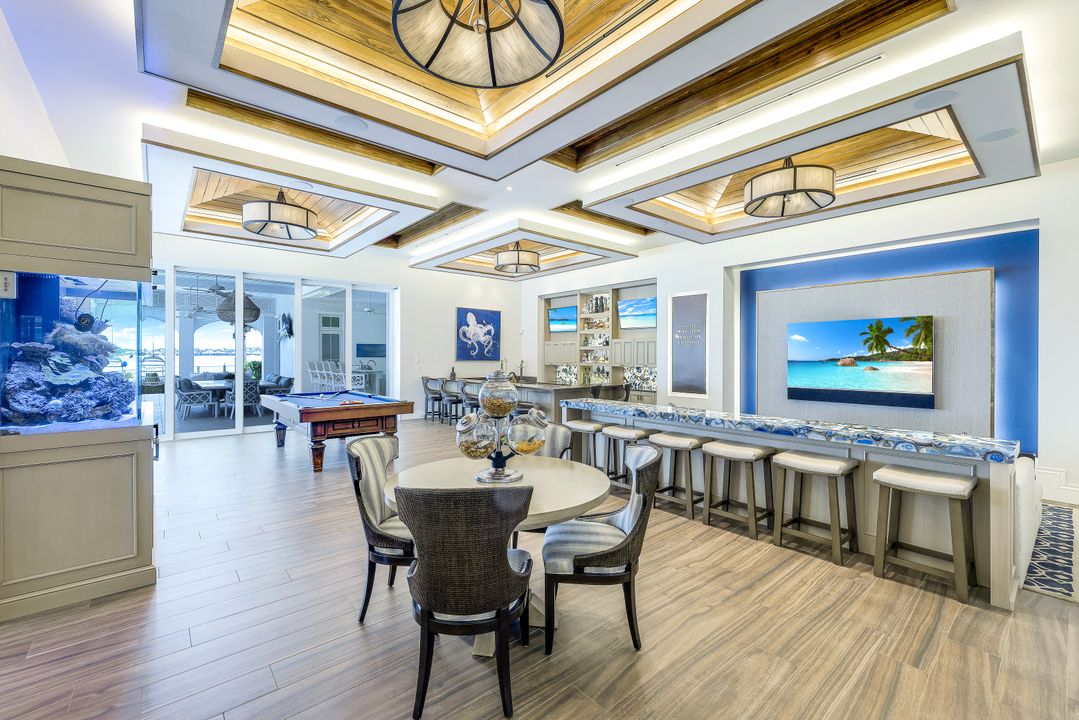 17412 Via Lugano Ct, Miromar Lakes, FL 33913