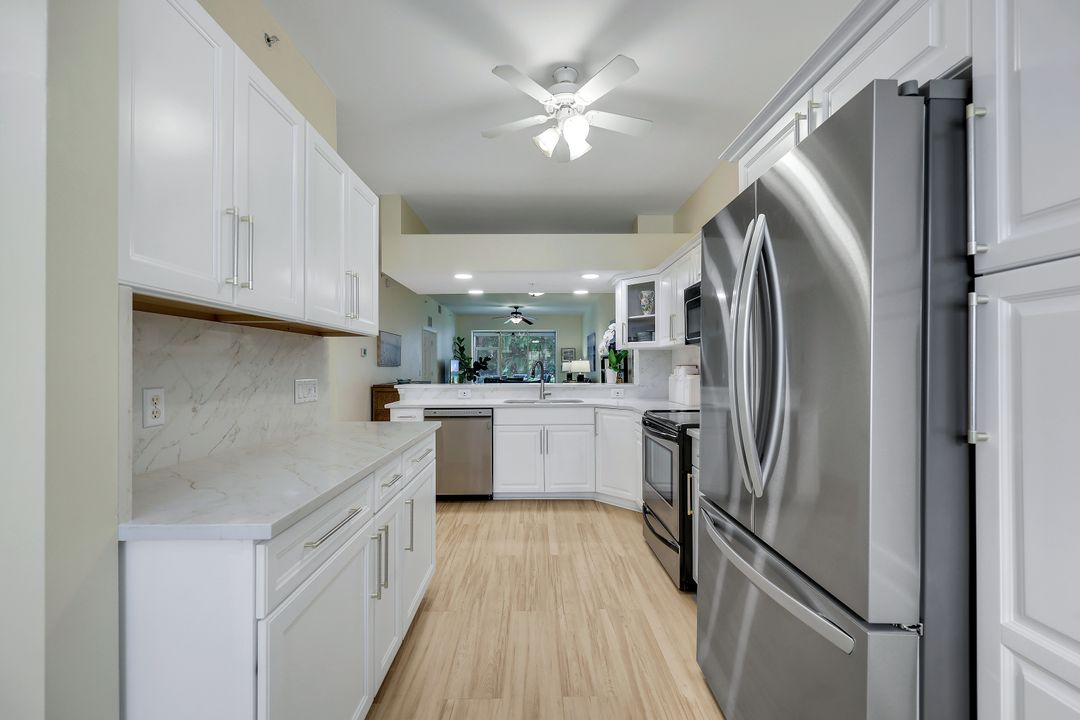 2350 Hidden Lake Ct #2511, Naples, FL 34112