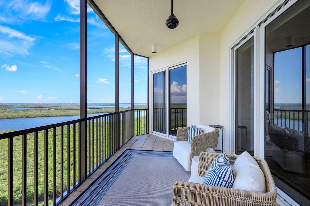 1060 Borghese Ln #2002, Naples, FL 34114